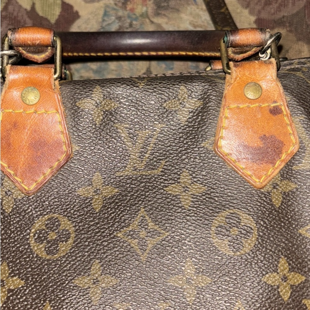 Vintage Louis Vuitton satchel handbag. - Picture 4 of 9